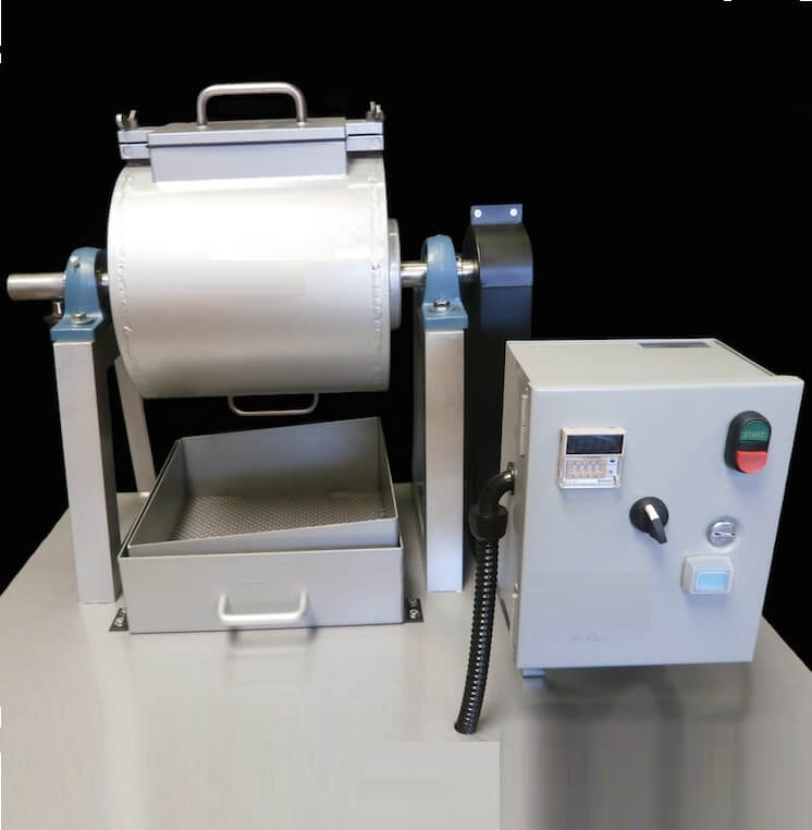 4a773b54-a534-4a45-84e1-92203c6577b5 F. C. BOND LABORATORY BALL MILL 126 -380 V/3 Ph/50 - Image 1