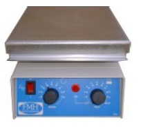 Regulator hot plate with magnetic stirrer.